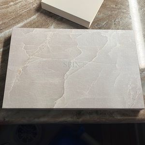 Limited Edition Seint Carrier IIID pro Palette 40